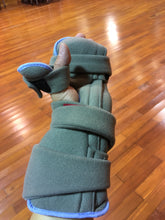 Load image into Gallery viewer, 分隔板手托 Functional hand orthosis 934